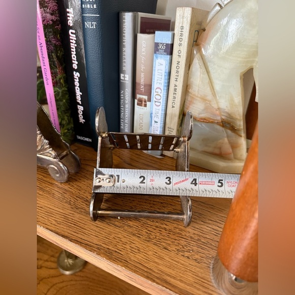 Vintage Sheffield Silver-Plated Ornate Napkin & Knife Holders Set - Picture 11 of 12